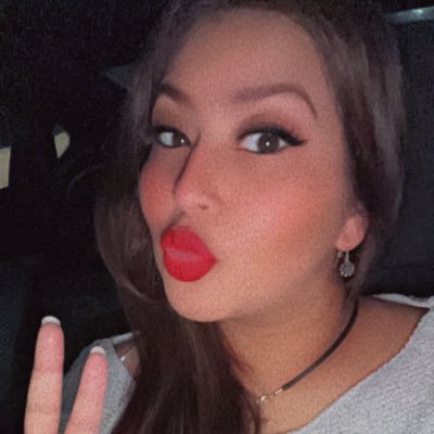 Estefy051718's profile picture. Family of 4 ❤️