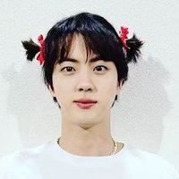 Ale (@cosmonautajin) 's Twitter Profile