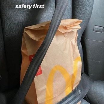 McRonald wears Seatbelt, so should u, Pls help.