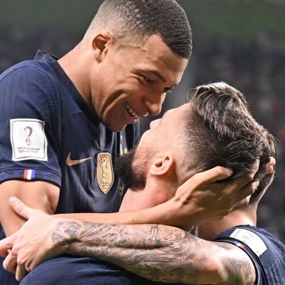 FantasiXDeTeK's profile picture. 