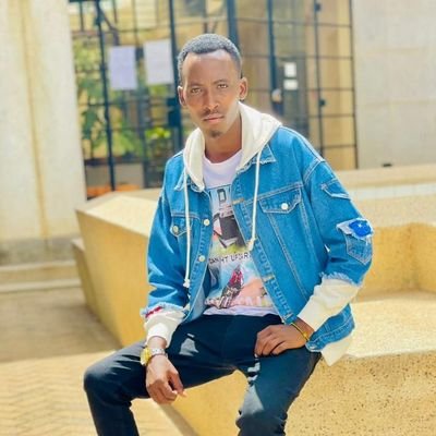 ButotoSantos's profile picture. 