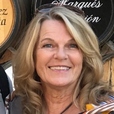 yoyathomas's profile picture. 