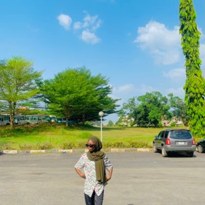 itz_minobae's profile picture. ~~~A Queen👸~~~ April baby 🥰 ~everything fashion~🌺Muslimah🌺Best chiffon scarf vendor(wholesales and retail)#fashiondesignerinibadan