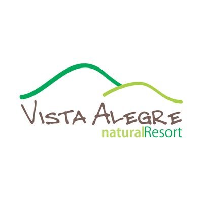 Vista Alegre Natural Resort es un lugar que te conecta a la naturaleza de forma única. Con sus villas y bungalows, senderos, miradores y el salto Cantera 🍃🌳