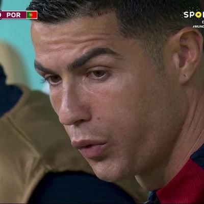 RengganuA's profile picture. Berpikir lah menggunakan otak bukan dengan hati, Merasakan menggunakan hati bukan dengan otak.