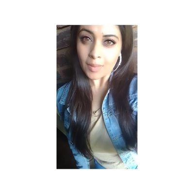 FatimaKharbai's profile picture. 