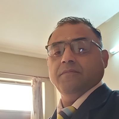 logodazzlee's profile picture. We are graphics designer