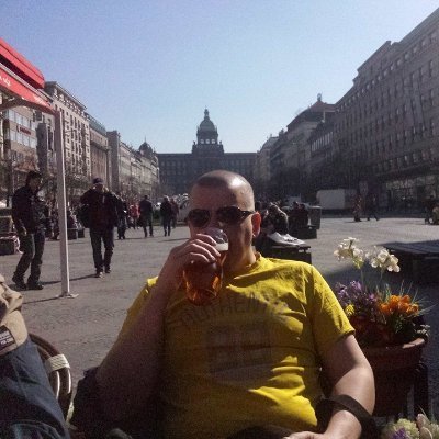 lassepasanen's profile picture. Työelämän kokenut ATK-uccels. Kotona kahden tytön isä, prinsessaleikkien asiantuntija, kotikosmologi ja kasuaalipelaaja. Leppoisa Lasse.