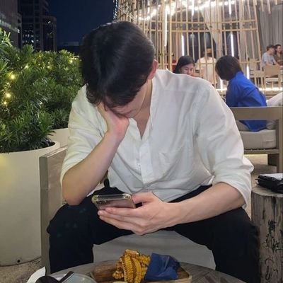 Bluewavewind180's profile picture. 
