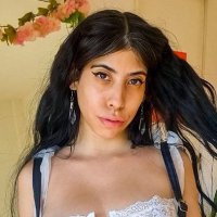 Leonela Imรกn๐ฆ (@leonelaiman) 's Twitter Profile