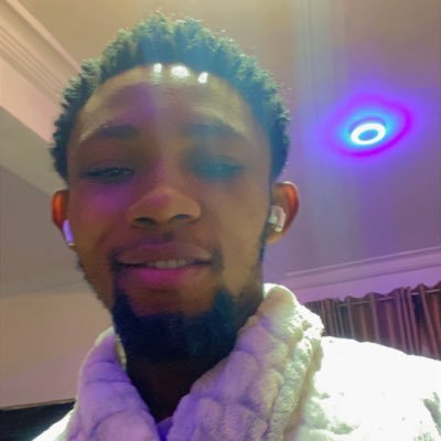 Danie_reginald's profile picture. music🎶 fashion🧢👖🧥👟 sports⚽️ happiness 😀