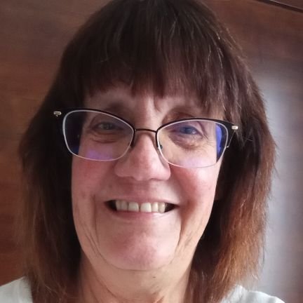 SzydelLinda's profile picture. 