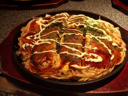 こんにちは/お好み焼き好きのオヤジです/毎日食えるかナ/適当な事，つぶやいています/よろしければフォローしてネ/ヨロシクお願いします！
