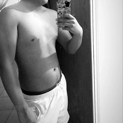 Adrianoolivra's profile picture. Hola