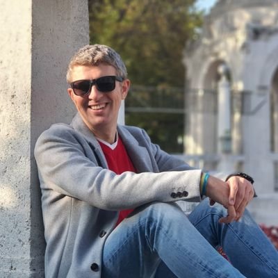 ArturTron's profile picture. 