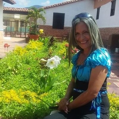 Abogada. ExCPNNA, ex directora de CMDNNA ex directora de seguridad ciudadana. Defensora de los vulnerables, amante de la paz y orgullosa de ser venezolana