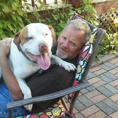 Senior MAGA, Trump supporter since day 1, DS Veteran, Pureblood, 13yrs https://t.co/o5asS0tek4,IFBAP, I need a dog to take me for walks!