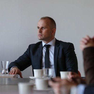 MMARCZAK82's profile picture. Pracuję dla Polski. Dbam o Jej historię i pamięć narodową. Cenię prawdę. Z pasji sportowiec, z przeszłości bokser 🇵🇱