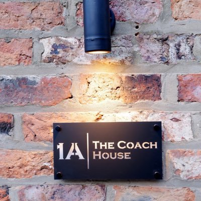 The Coach House York - renovated holiday cottage in the city centre                                                                  https://t.co/0eWDZqi21L