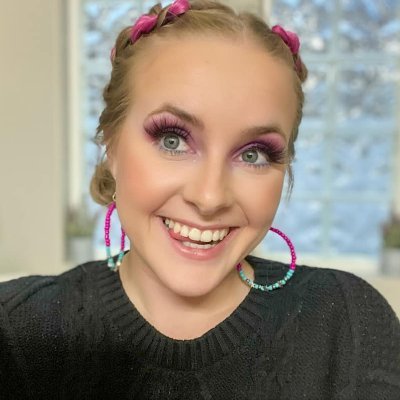 lrbrwnj's profile picture. 