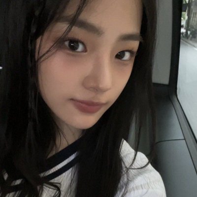 minjisita_'s profile picture. ⌑  ˙  .    💥    I am an angel of love  .  ˙  ๑  ─ .