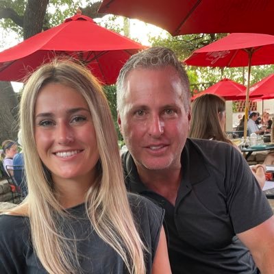 welfarr's profile picture. Husband, Father, Longhorn, Physician