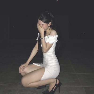 _monjuillet's profile picture. material girl in the making