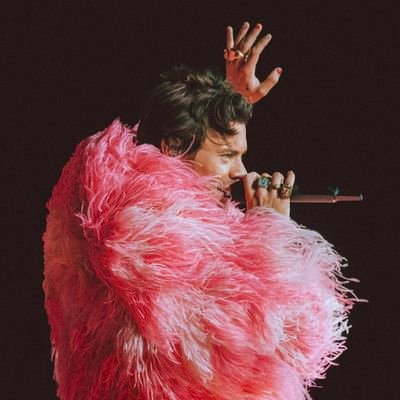 Fan account dedicated to Harry Styles' vocals and performances.