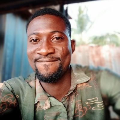 OladoyeWale1's profile picture. The future belongs to those who see possibilities before the obvious| Stop existing and start living| @Arsenal fan| Alumnus of @Fpaado| certified microbiologist