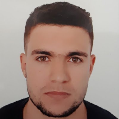 I am a student with a Bachelor's degree in Computer Science, looking forward to new challenges and learning more about software engineering.