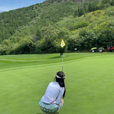 pickAboo04's profile picture. I come from Malaysia. Currently living in New York and owning a business