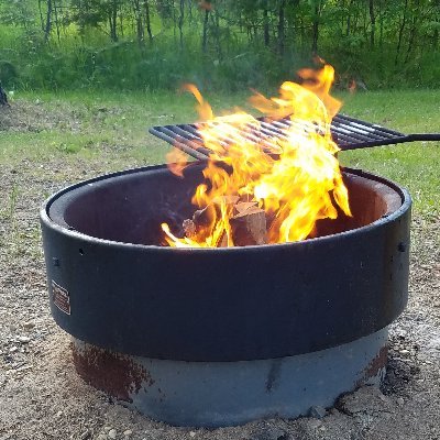 Retired from education. Beer drinker. Former Republican, fed up with the bullshit! Sports lover, especially the Wnba. Respect all. 😎🍻🌈🐈⬛ ⛺ #BLM