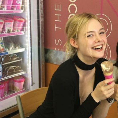 K09051351's profile picture. 24