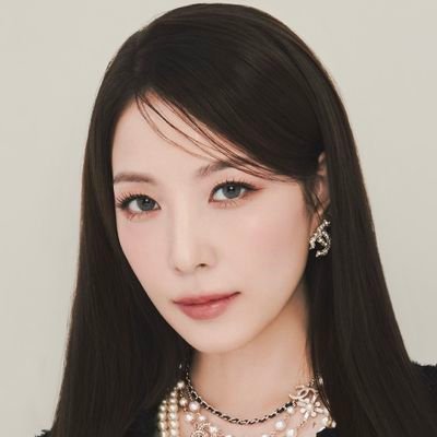 점핑보아 - Indonesian Jumping BoA Fans! My Only One and No. 1 Queen Of Kpop @BoAkwon . My twitter timeline all about her.