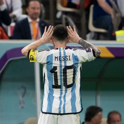 dev_angger's profile picture. are you shining just for me?