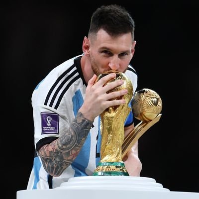 Fanático de Messi 🐐, el campeón del mundo. Ya no hay debate, el 18 de Diciembre se completó el fútbol.