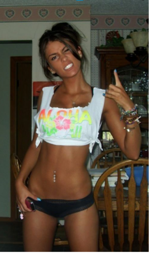 Hey im Natallie and from Chicago
i like naked pictures of girls ;)
LOVE YOU GUYS
