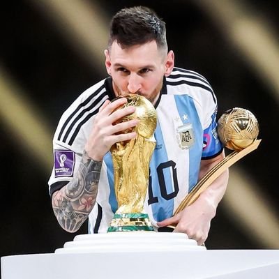 With your feet in the air,
And head on the ground.
Messi 🐐
Barcelona 💙♥️
CSK🟡
