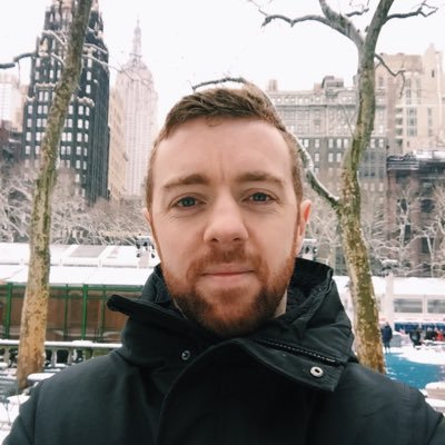 🕵️♂️ journalist • 📱 social media strategist • ✍️ writing dark books • 👋 seeking representation • 📚 big reader • 🏳️🌈 proudly queer