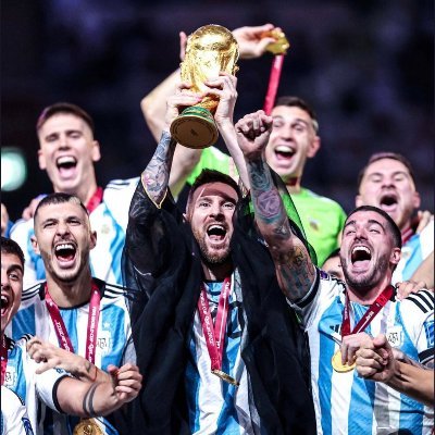 monimagadan's profile picture. profe de gim ... y como kiwi con cascara