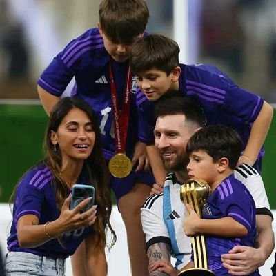 Rachid97419157's profile picture. 