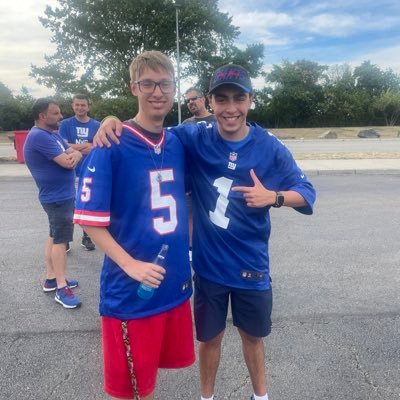 Die hard Giants and Rangers fan. yanks & WWE fan 2. Also trying to get into reading so if you have any book suggestions, drop em