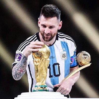 gallardoarg's profile picture. Mejor vivir, que existir. Mejor sentir, que presumir. Mejor ser, que valer
Yesterday is history
Tomorrow is a mistery
Today is a gift
Las opiniones son libres.