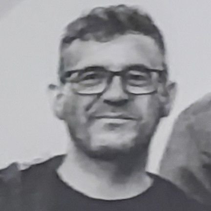 salvaraya's profile picture. De la Prevención de Riesgos Laborales al apasionante mundo de la Energía Eléctrica.