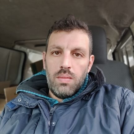 Ahmad112h's profile picture. 