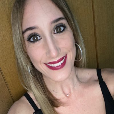 blankytagandia's profile picture. Licenciada en Derecho y Criminología. Profesora de FOL y EIE. Feliz de enseñar 💜 Todo esfuerzo tiene su recompensa. Siempre fuerte 💪🏻⚓️