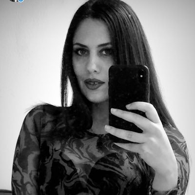 munX_33's profile picture. ❌ Sic gorgiamus allos subjectatos nunc.