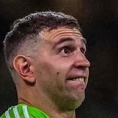 PlagueisTheOne's profile picture. 