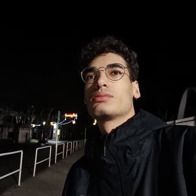 Veerify8's profile picture. Multitalent not so talented