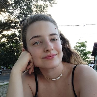 anajuleardini's profile picture. ✨🤍

https://t.co/6el5JkZAev